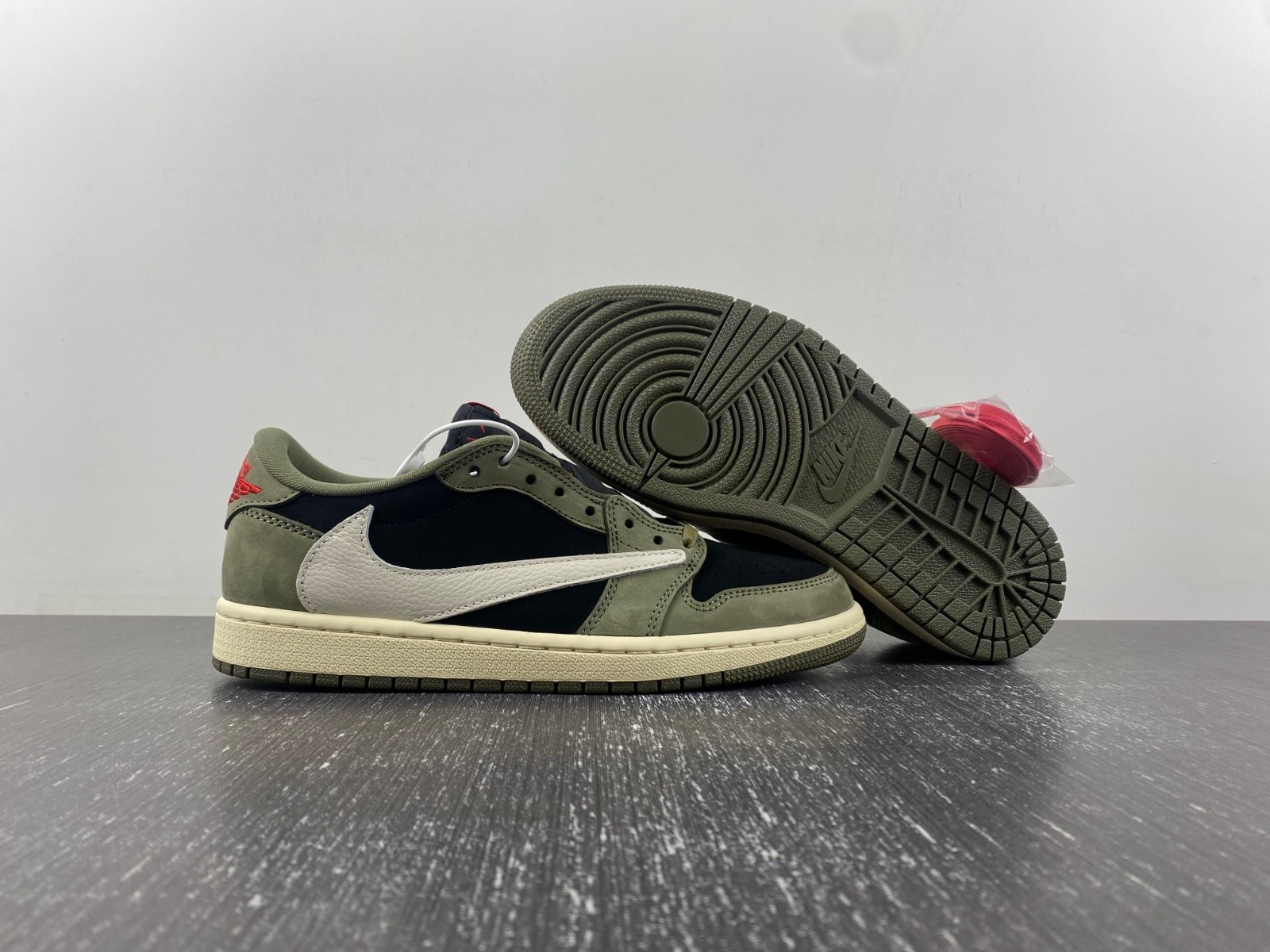 Travis Scott x Air Jordan 1 Low OG “Black Olive” DM7866-002