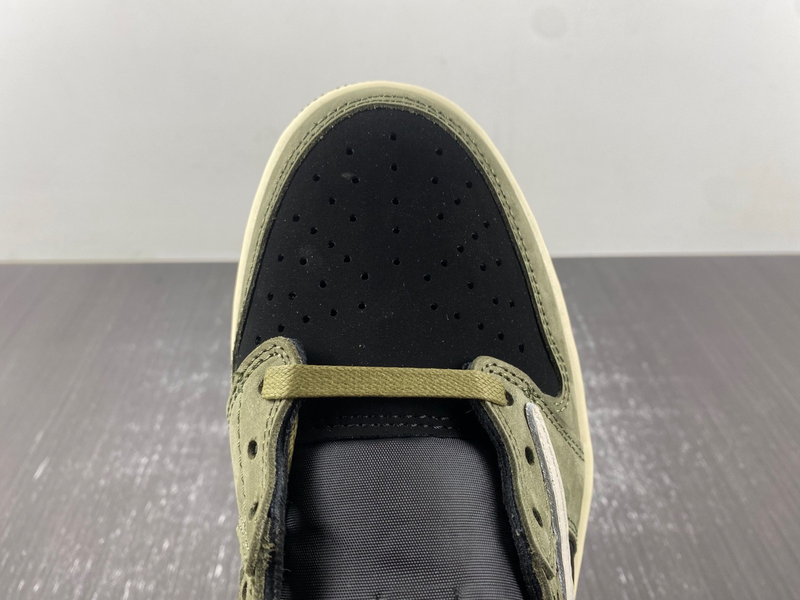 Travis Scott x Air Jordan 1 Low OG “Black Olive” DM7866-002