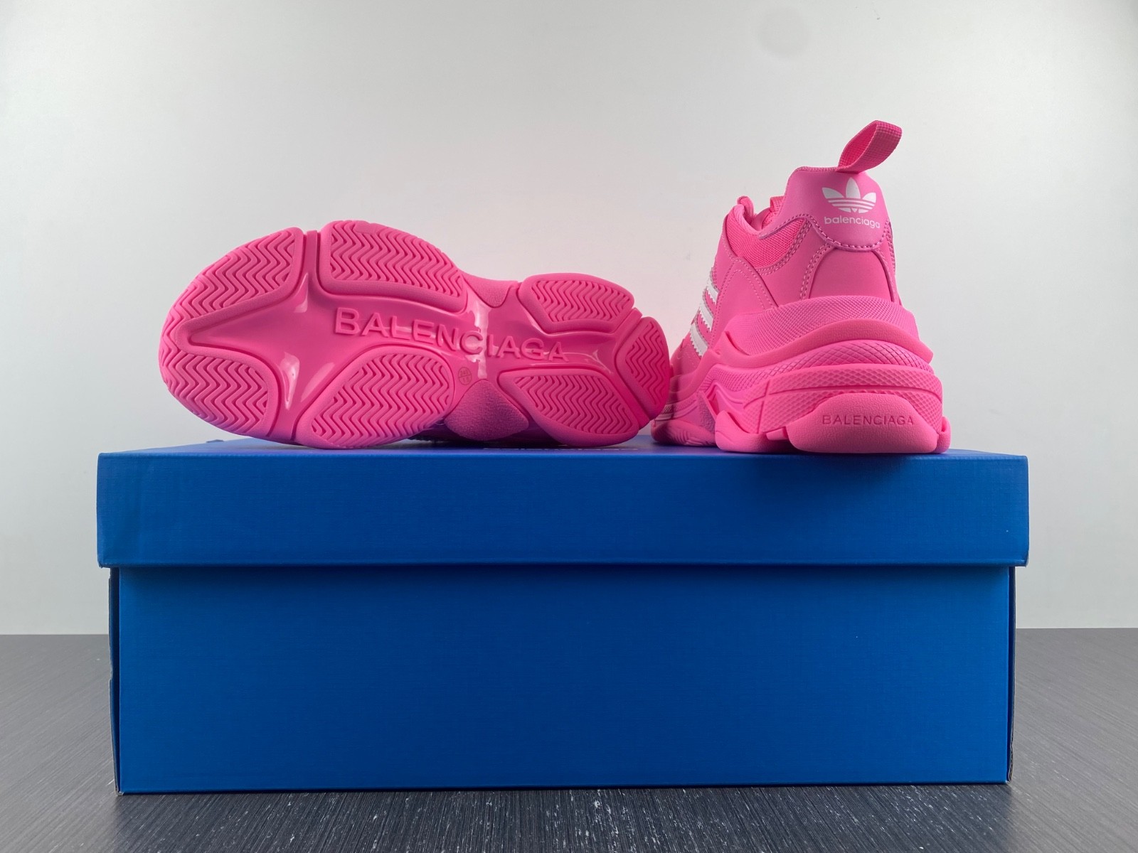 TRIPLES TRAINER SNEAKERS 2000061