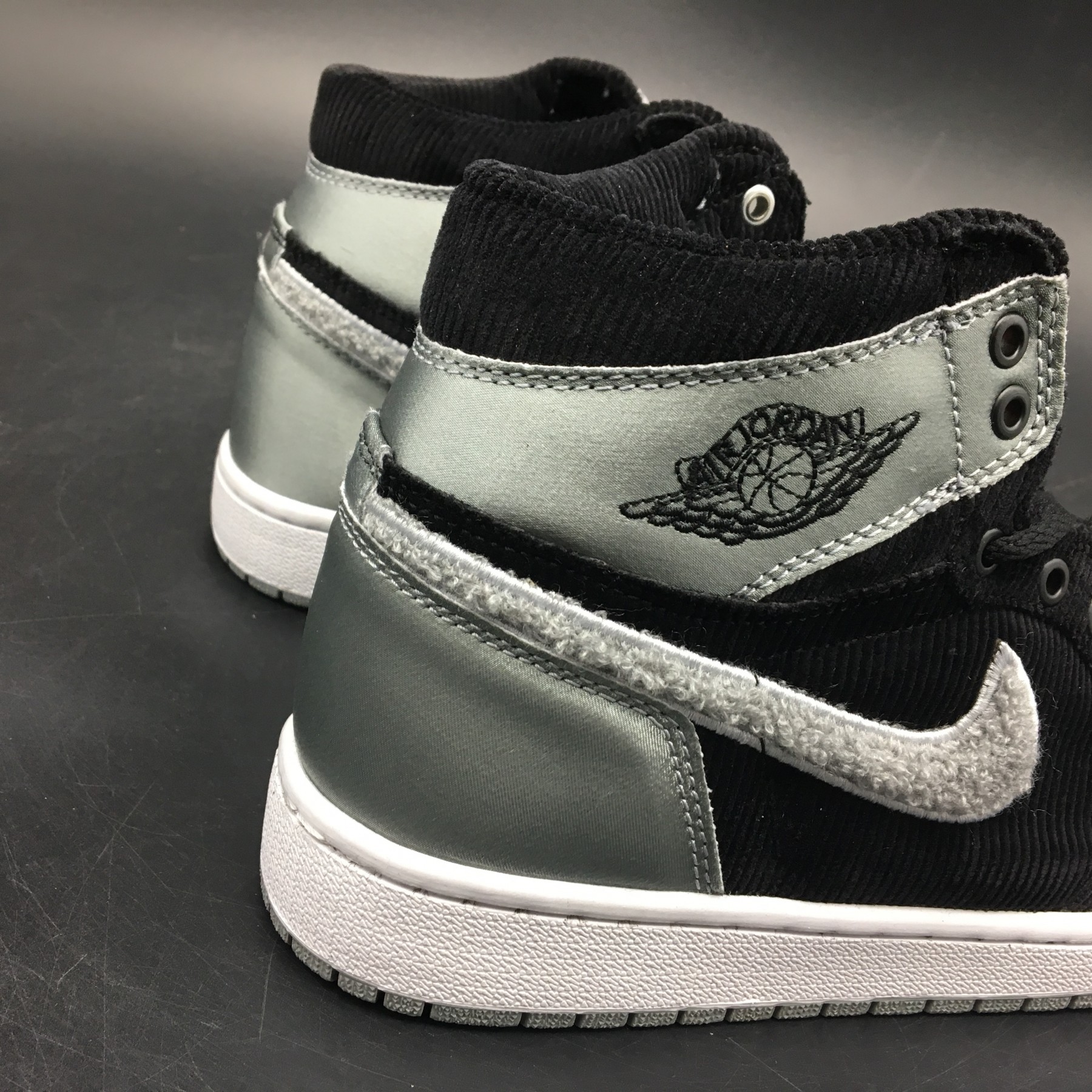 AIR JORDAN 1 RETRO ALEALI "ALEALI MAY" black AJ5991-062