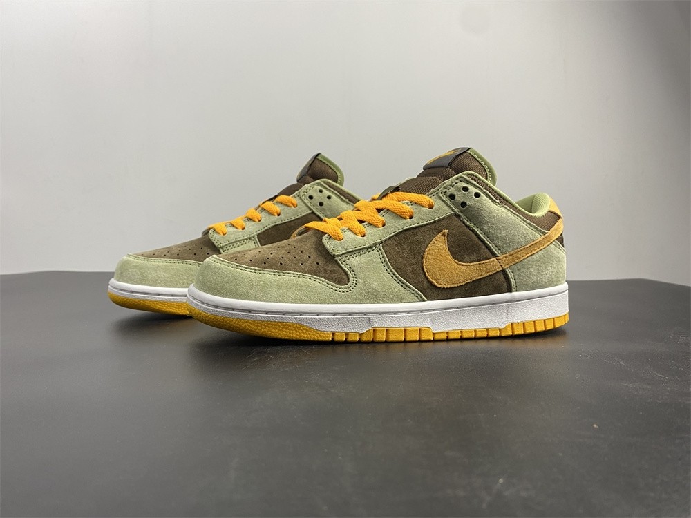 Dunk Low "Dusty Olive" DH5360-300