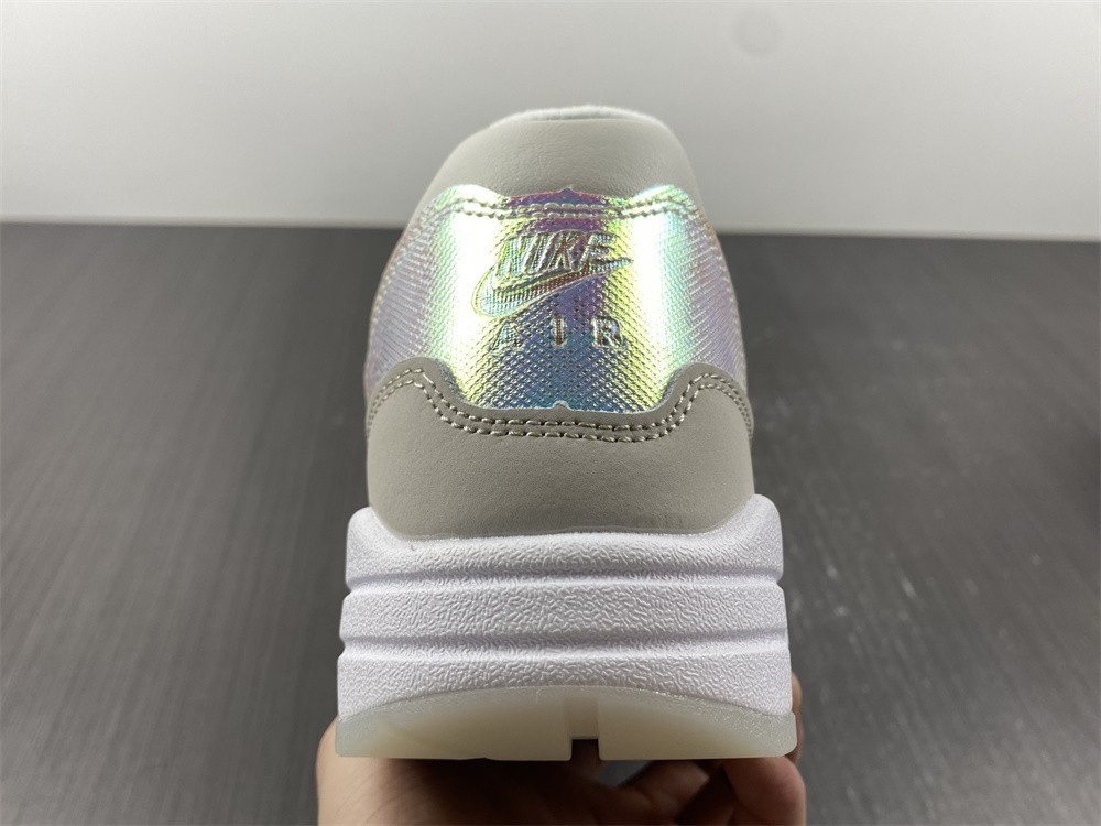 Nike Air Max 1 AMD La Ville Lumière (W) DQ9326-100