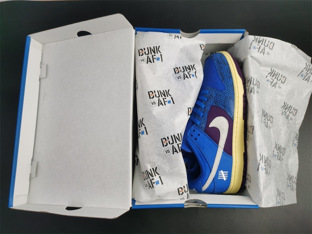 Undefeated Nike Dunk Low Dunk vs AF1 DH6508-400