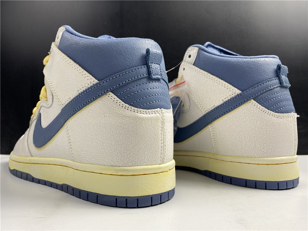 NIKE SB DUNK HIGH PRO QS CZ3334-100