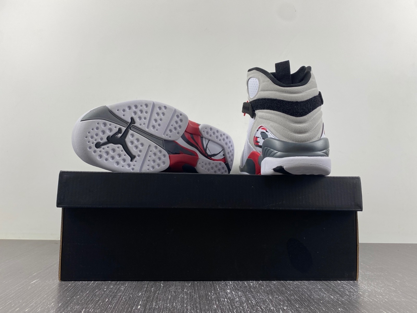 Air Jordan 8 Retro 2008