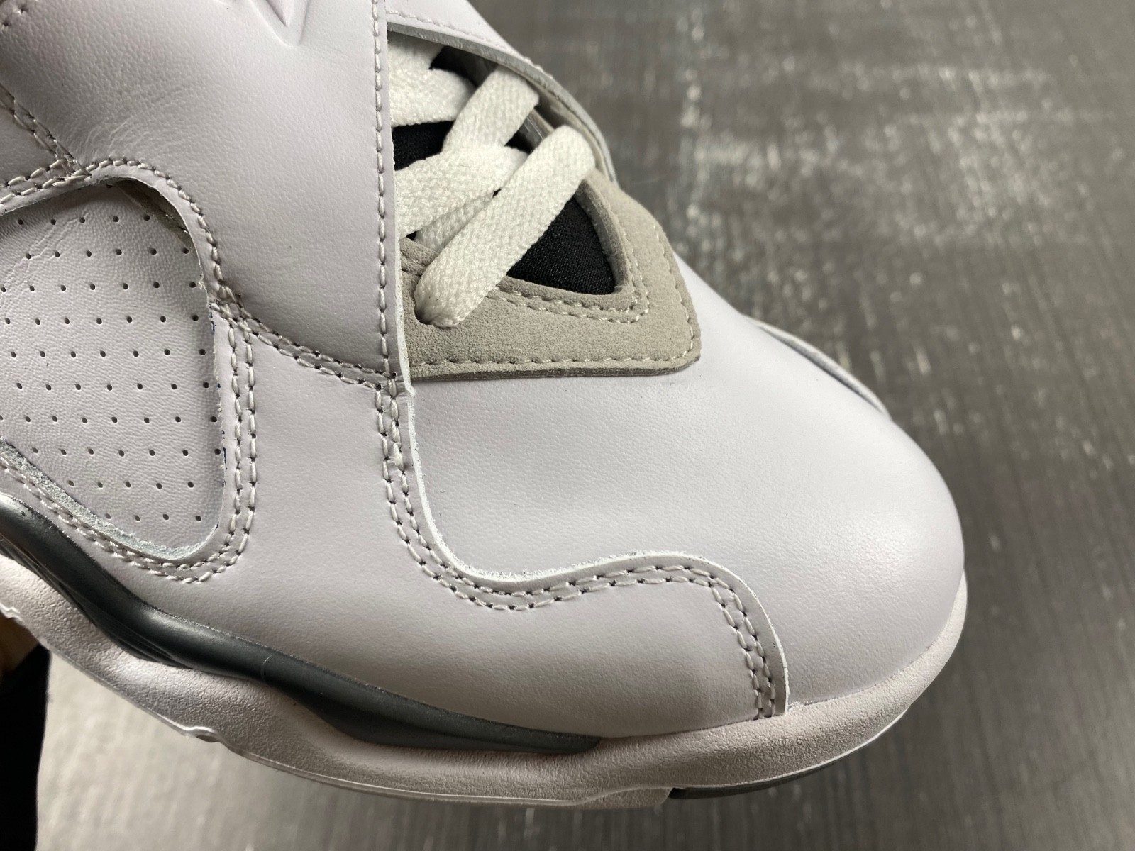 Air Jordan 8 Retro 2008