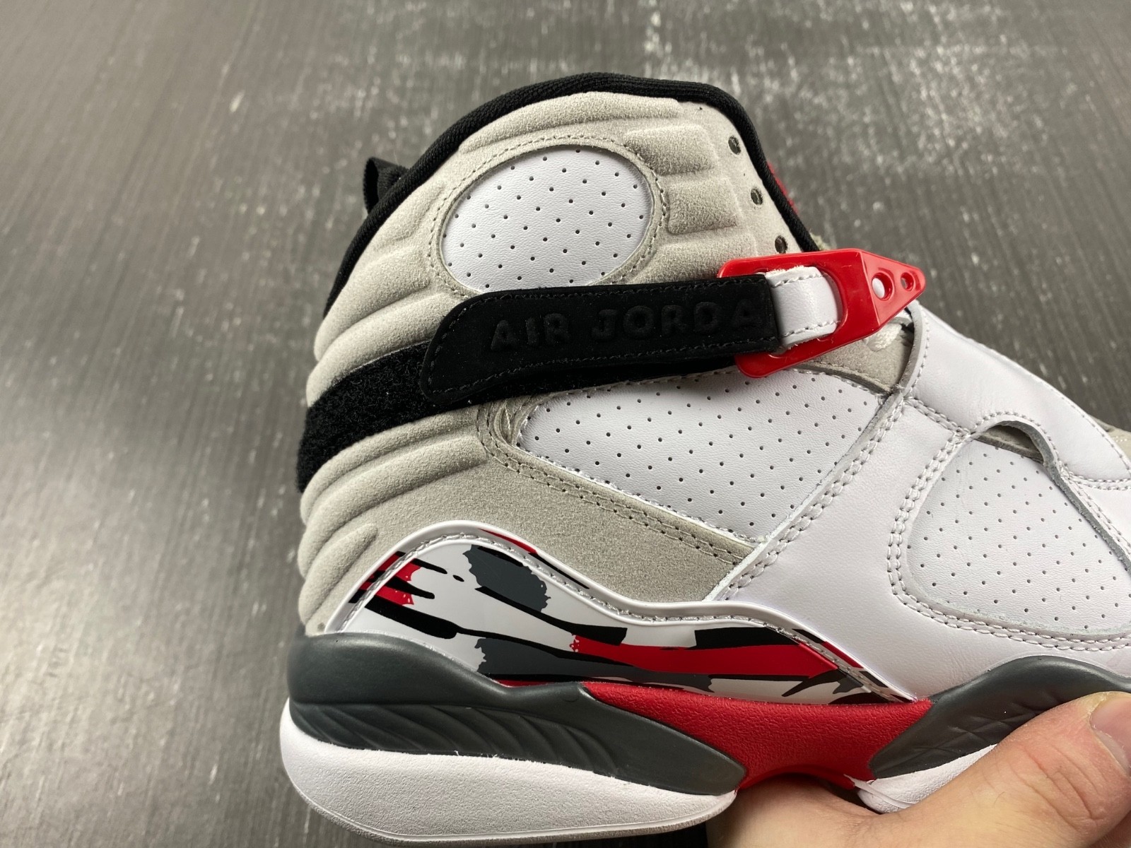 Air Jordan 8 Retro 2008