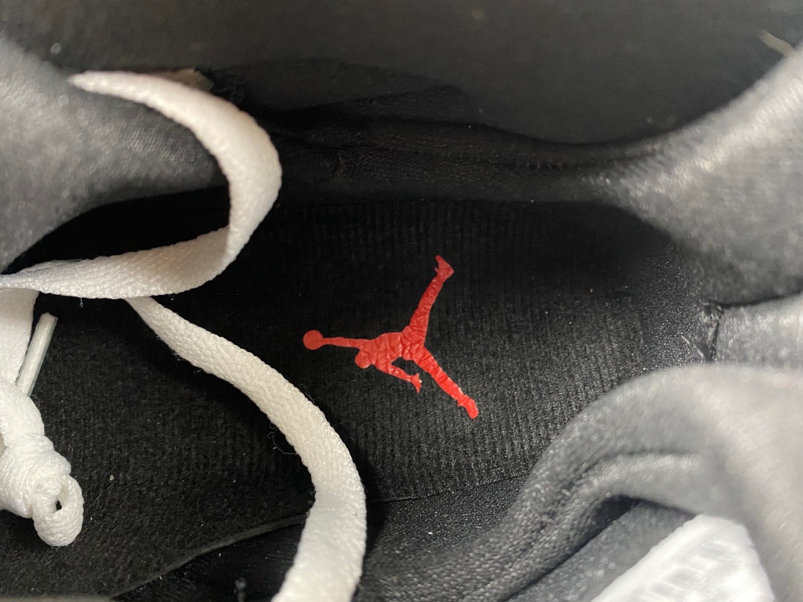 Air Jordan 8 Retro 2008