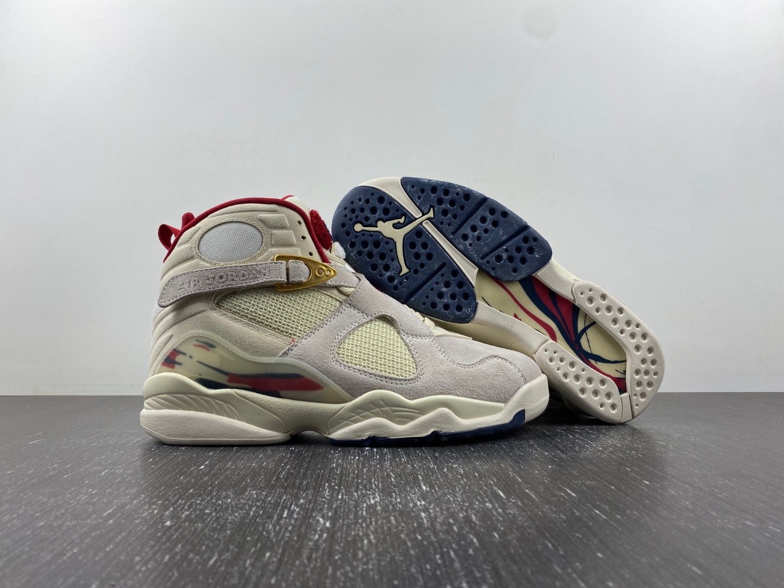 Air Jordan 8 Retro SP SoleFly Mi Casa Es Su Casa FJ2850-107