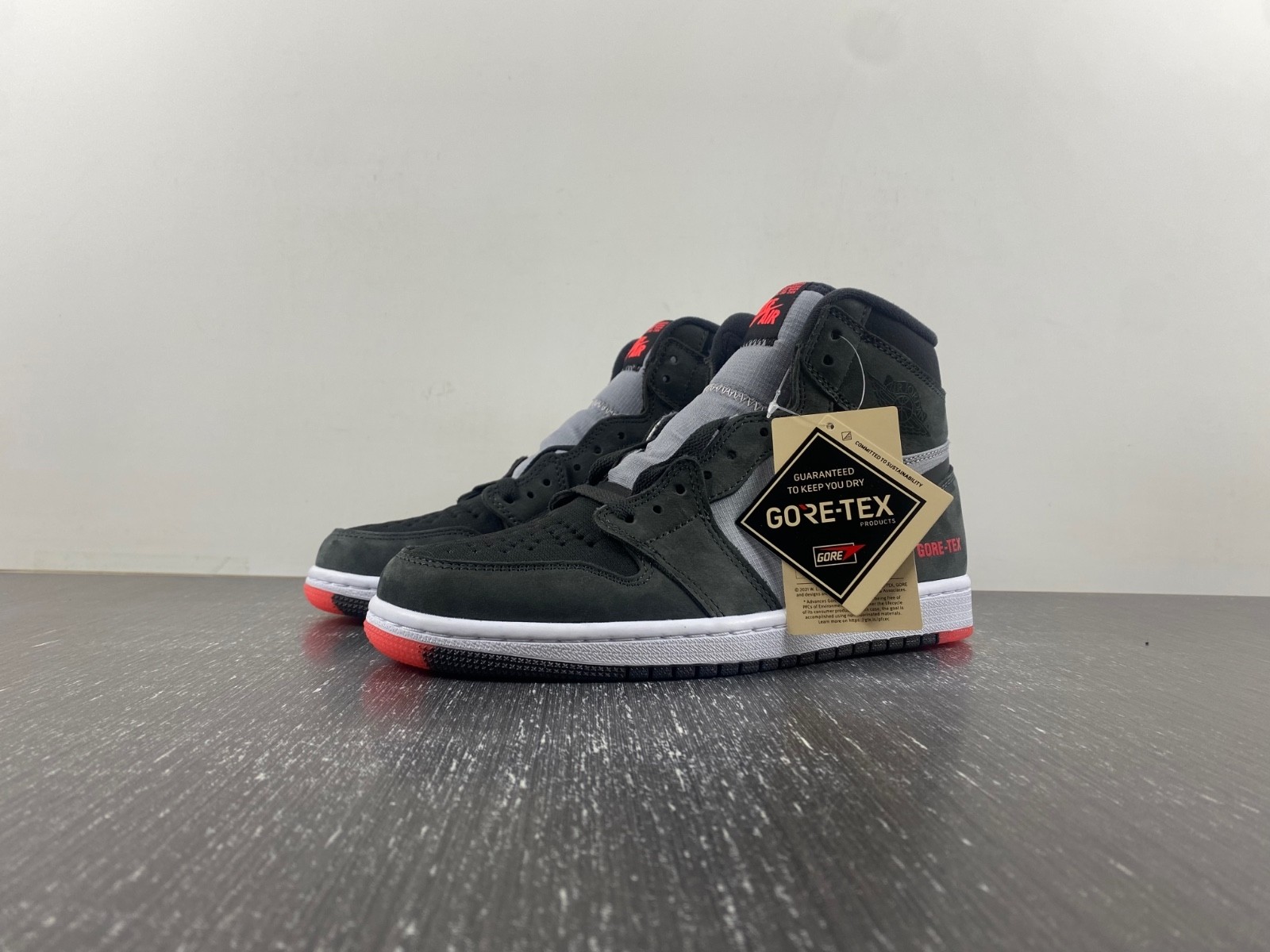 Air Jordan 1 Element GORE-TEX "Bred" | DB2889-002