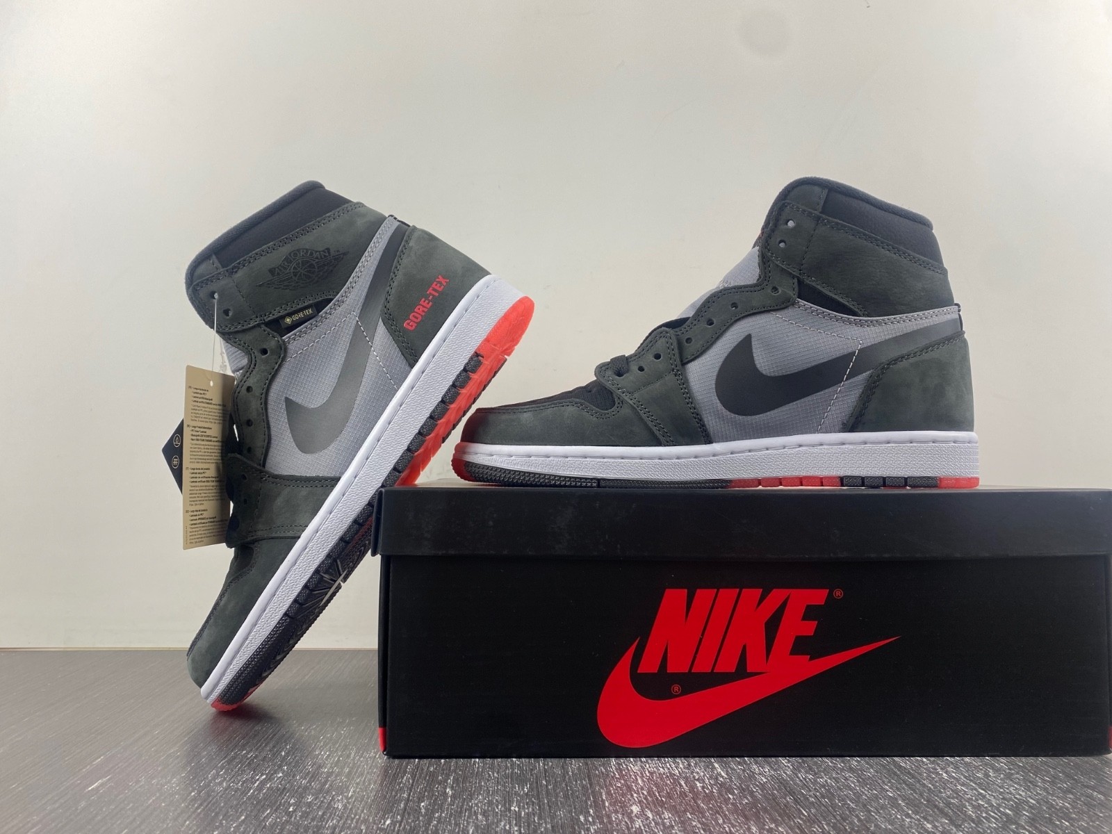 Air Jordan 1 Element GORE-TEX "Bred" | DB2889-002