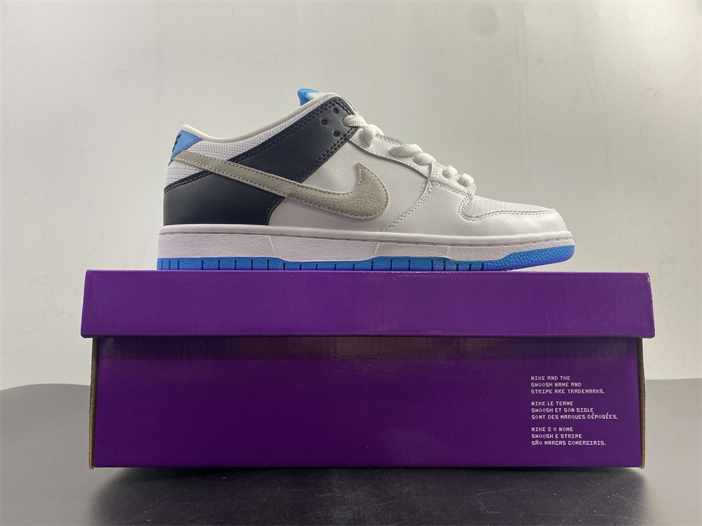 Nike SB Dunk Low Laser Blue BQ6817-101