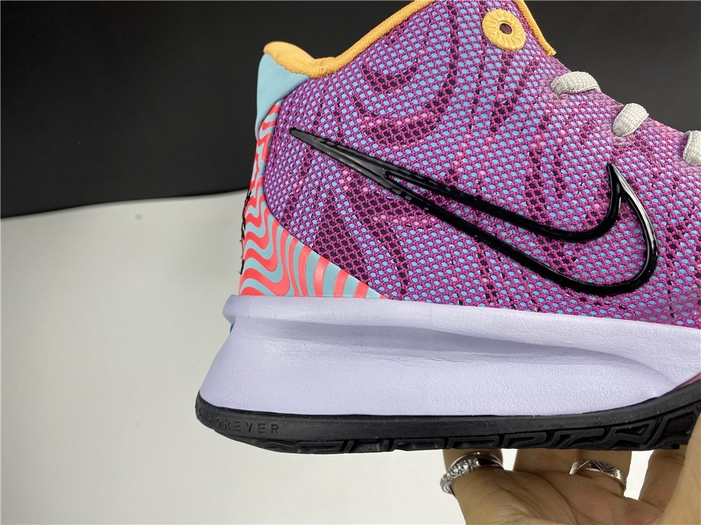 Nike KYPIE 7 EP DC0589-601
