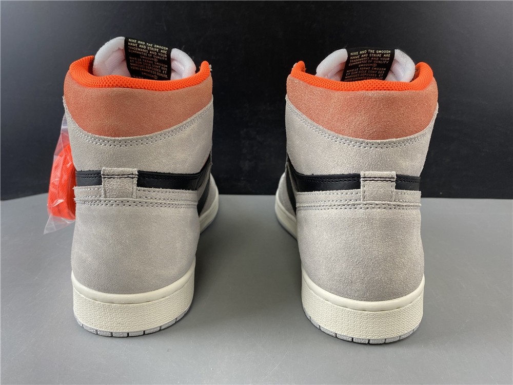 Air Jordan 1 Neutral Grey Hyper Crimson 555088-018