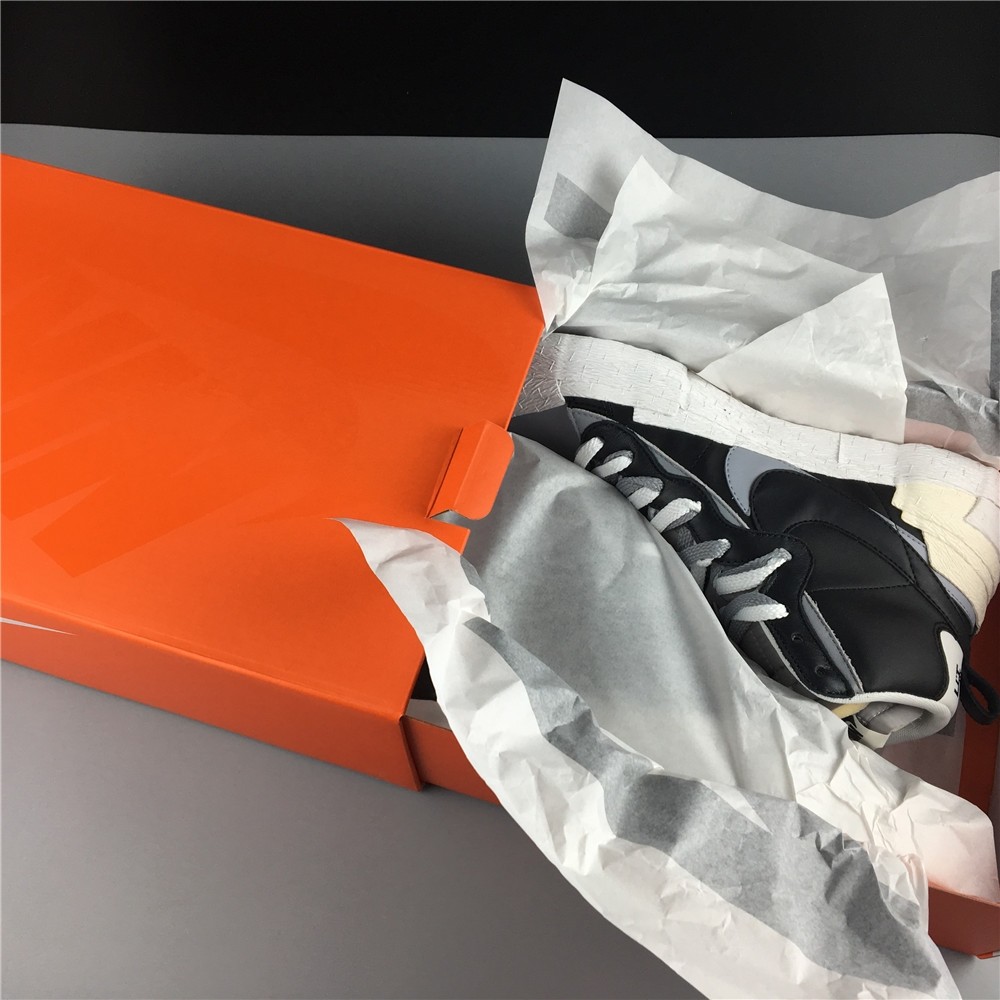 Sacai x Blazer Mid Black Grey BV0072-002