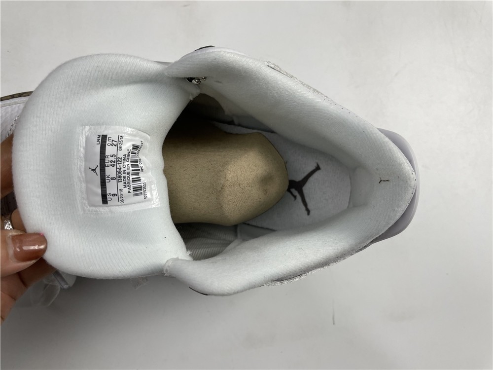 Air Jordan 3 ‘Mocha’ is Returning Summer 2018 136064-122