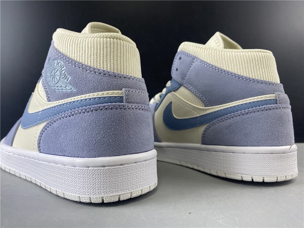 Air Jordan 1 Mid DA4666-100