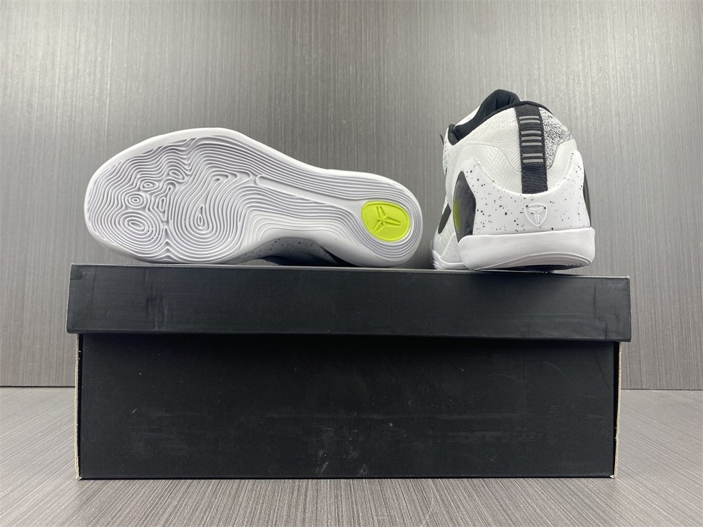 Nike Kobe 9 Elite Low XDR