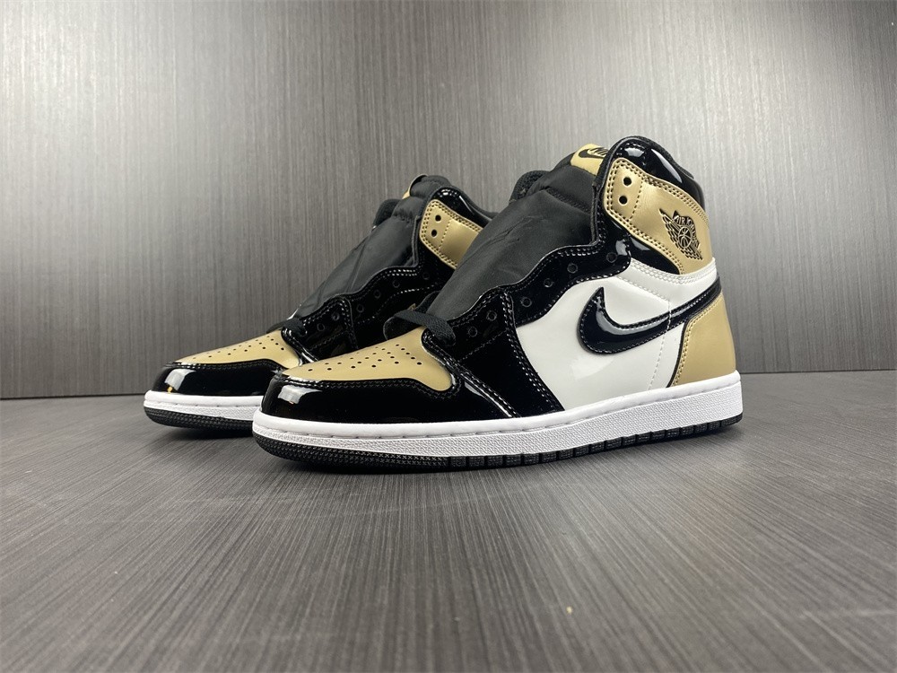 Air Jordan 1 Retro High OG NRG