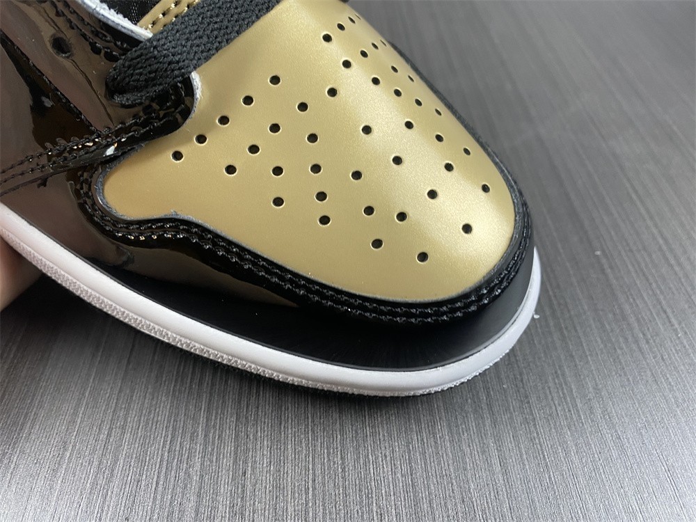 Air Jordan 1 Retro High OG NRG