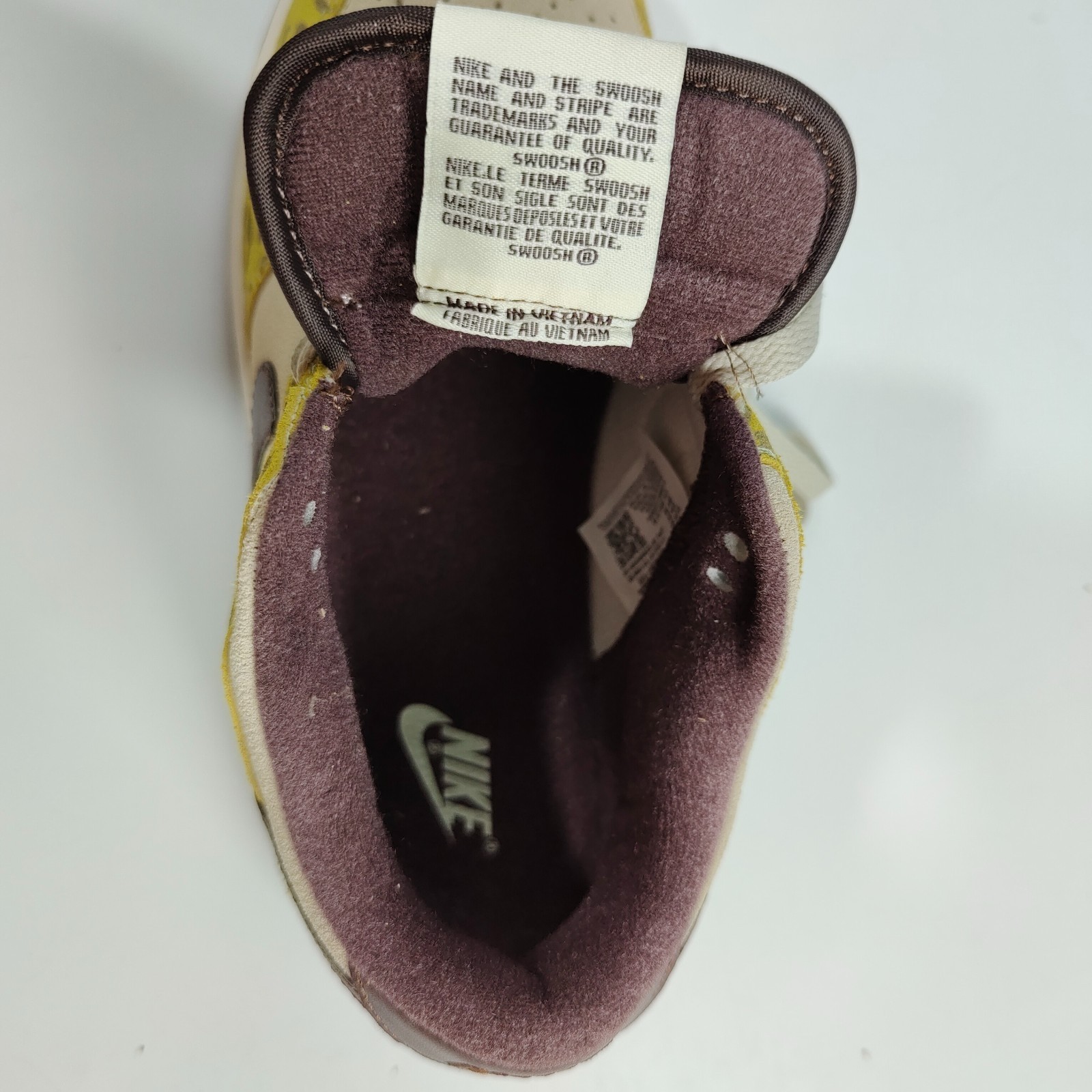 Nike Dunk Low PRM “Medium Curry” DD1390-100-A