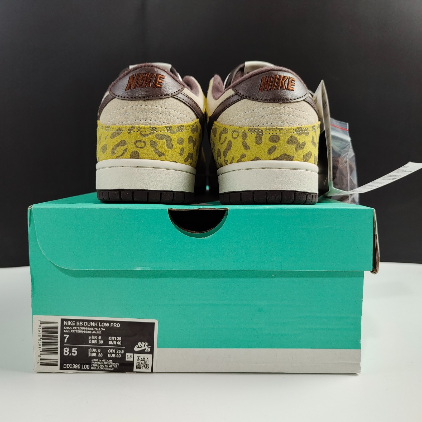 Nike Dunk Low PRM “Medium Curry” DD1390-100-A