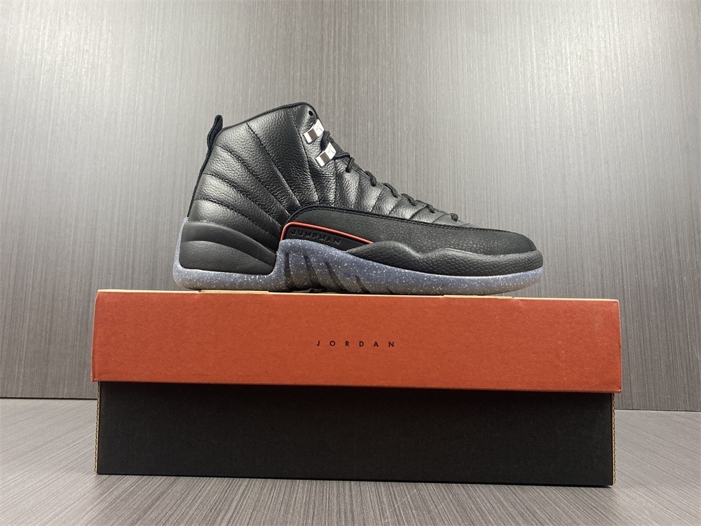 Air Jordan 12 Utility Black DC1062-006