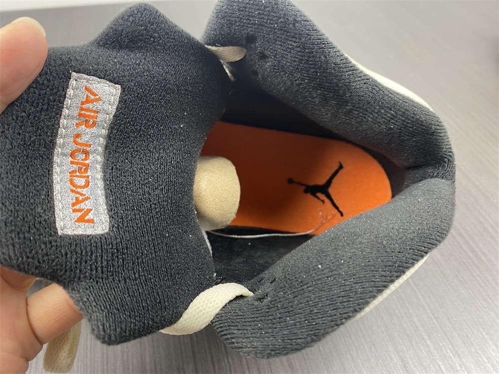 Air Jordan 5 “Total Orange” H DC1060-100