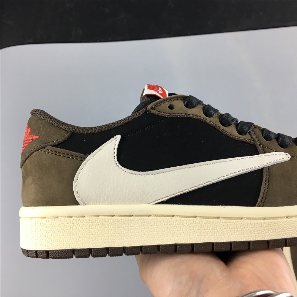 Travis Scott x Air Jordan 1 Low OG SP CQ4277-001