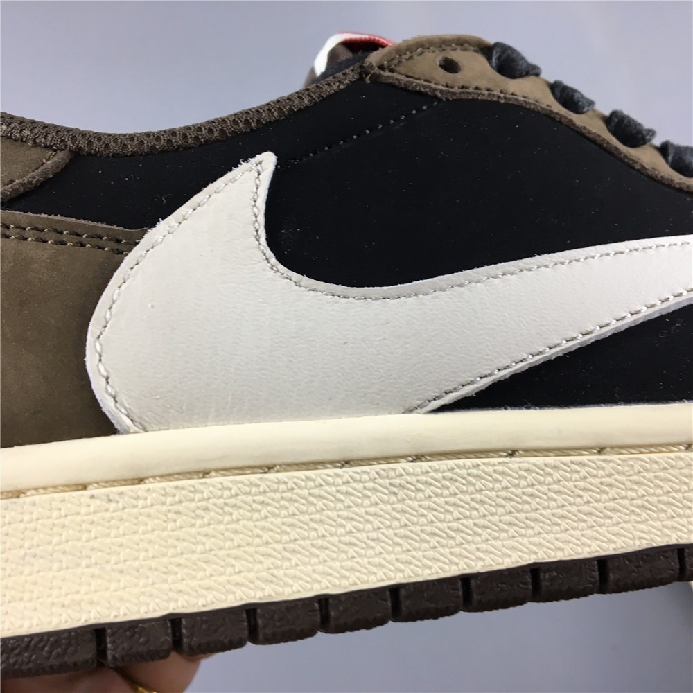 Travis Scott x Air Jordan 1 Low OG SP CQ4277-001