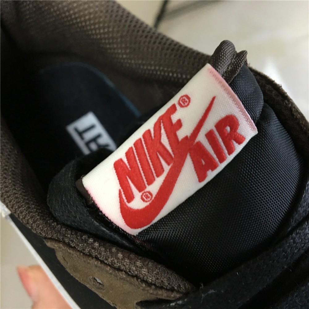 Travis Scott x Air Jordan 1 Low OG SP CQ4277-001