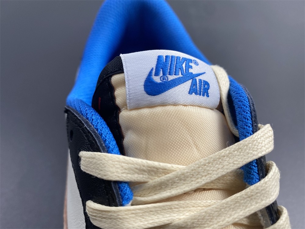 Travis Scott x Fragment x Air Jordan 1 Low OG DM7866-140
