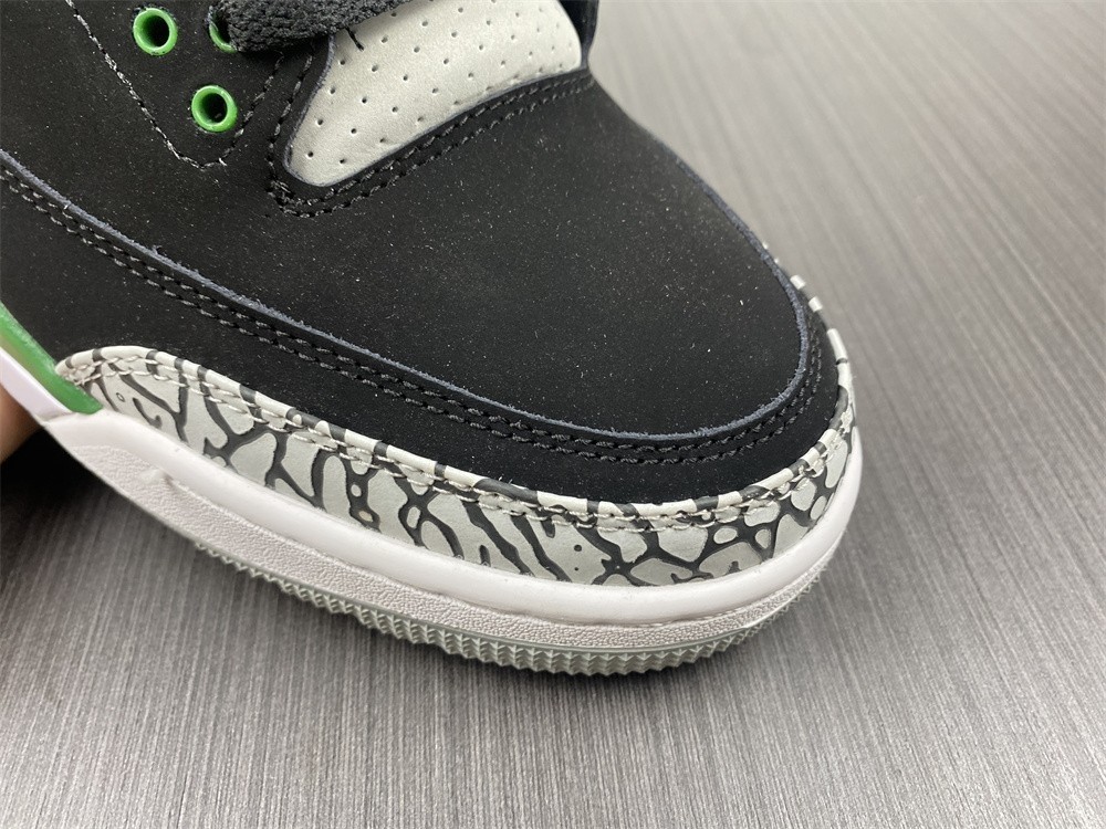 Air Jordan 3 Pine Green CT8532-030