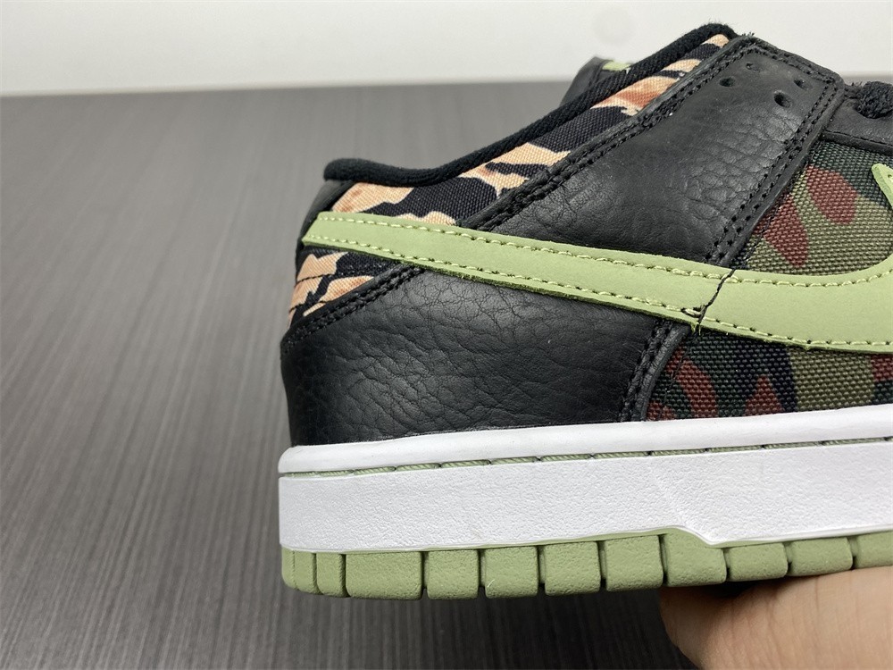 Nike Dunk Low Crazy Camo - DH0957-001