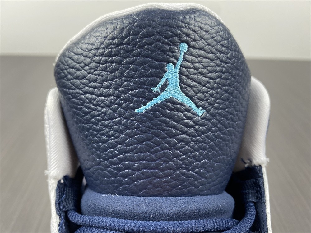 Air Jordan 13 “Dark Powder Blue” 414571-144