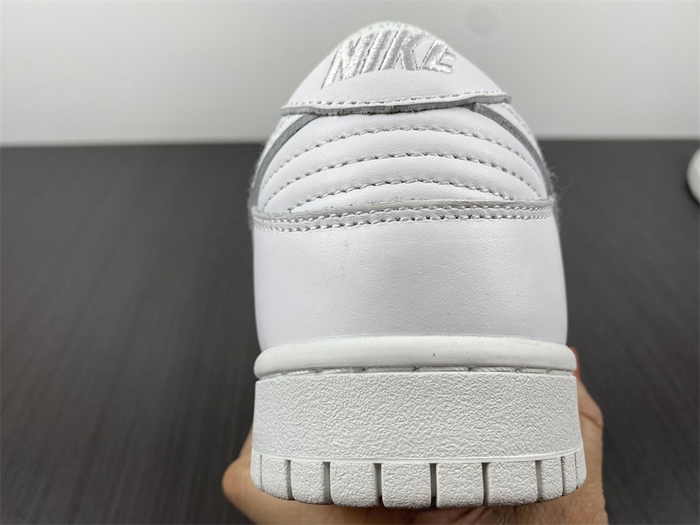 Nike Dunk Low Triple White DD1503-109