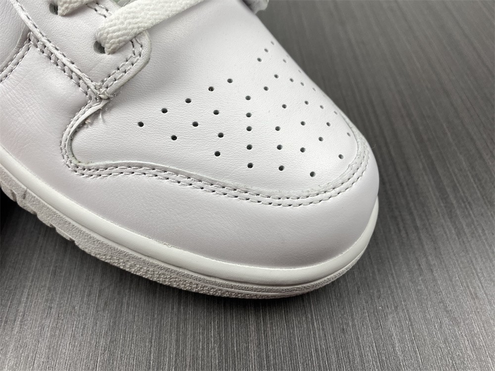 Nike Dunk Low Triple White DD1503-109