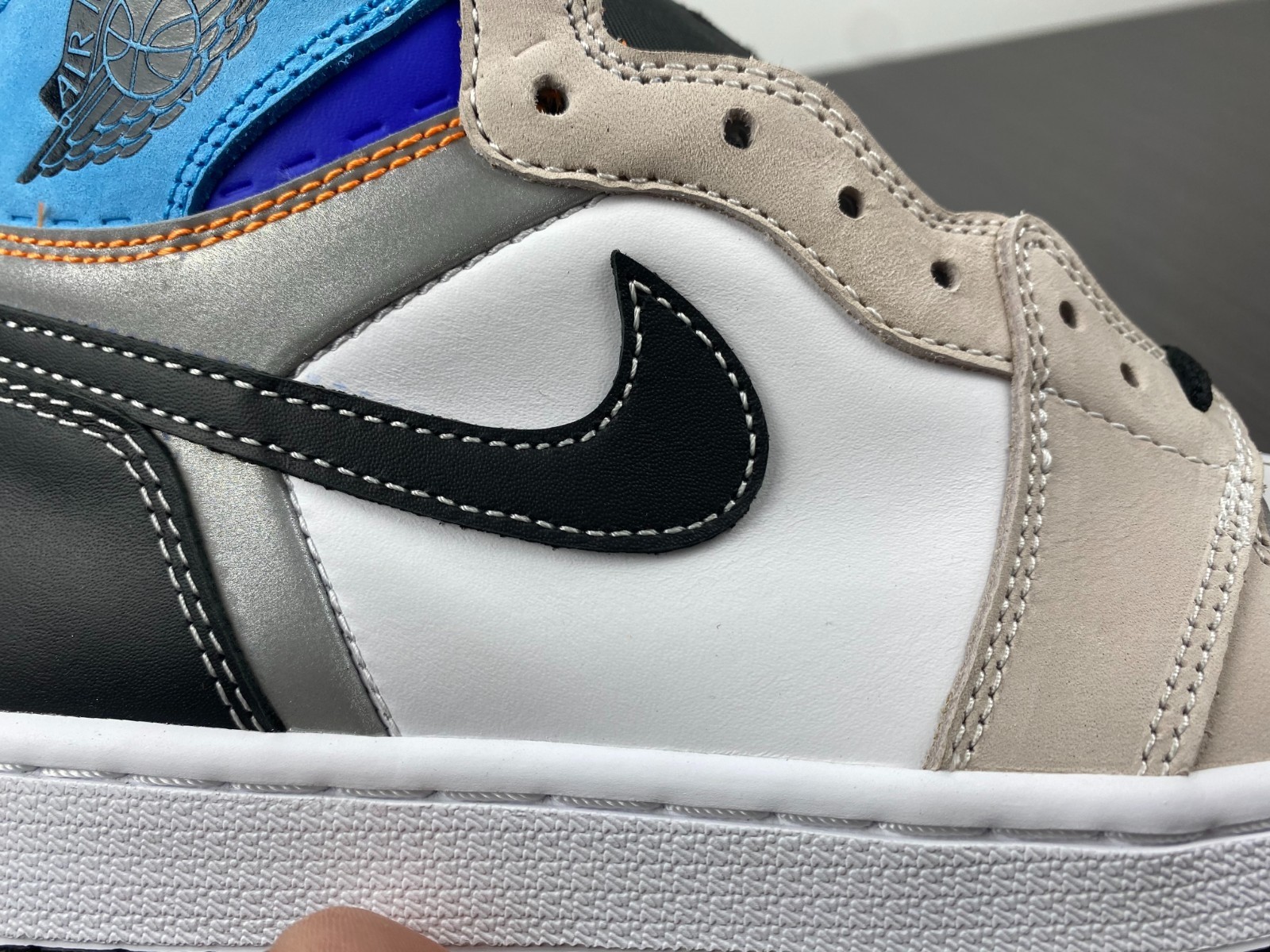 Air Jordan 1 High OG Pro Multi-Color DC6515-100