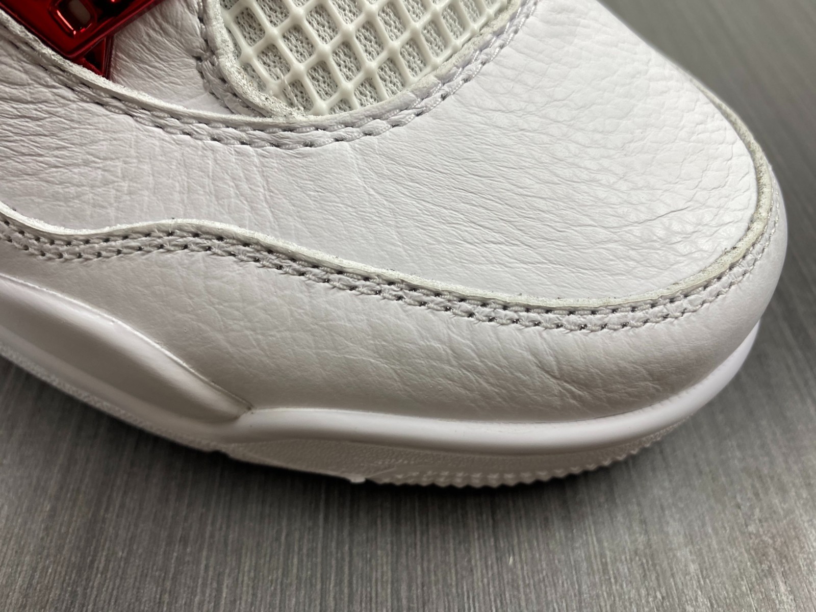 Air Jordan 4 Retro “Pure Money” Red Metallic CT8527-112