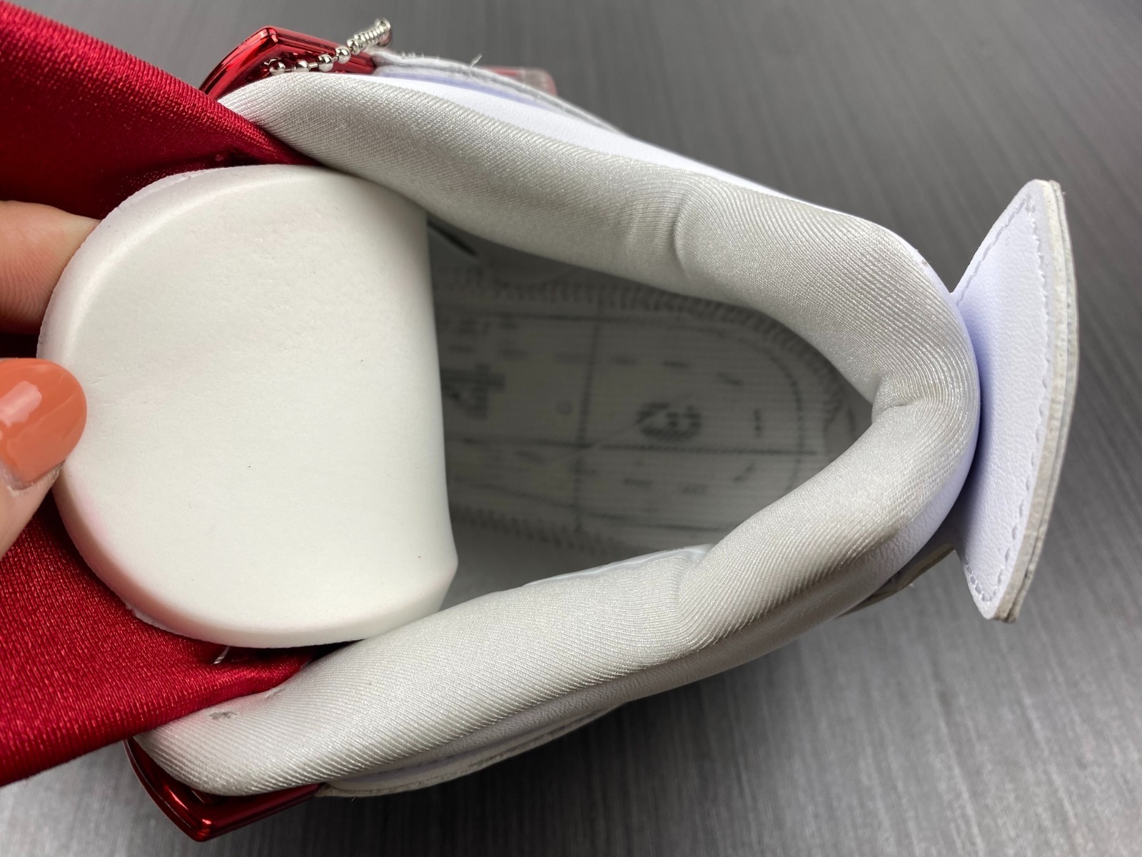 Air Jordan 4 Retro “Pure Money” Red Metallic CT8527-112