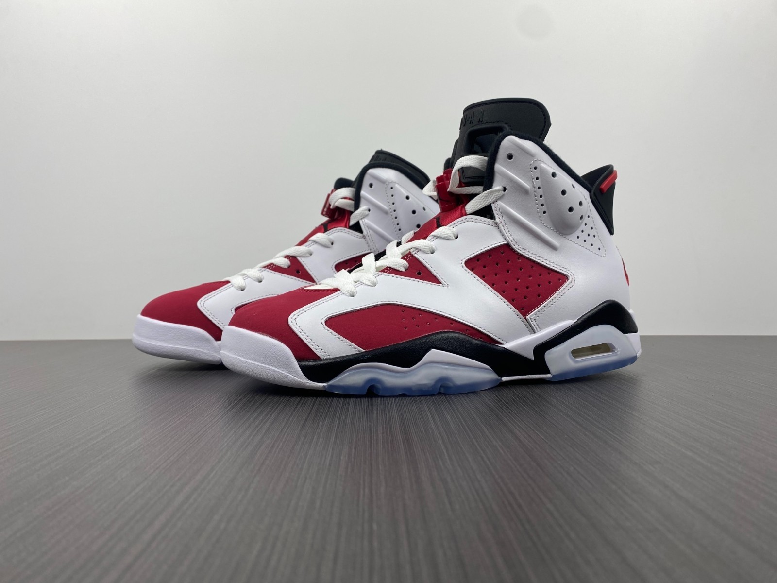 Air Jordan 6 Retro "Carmine" (2021)CT8529-106