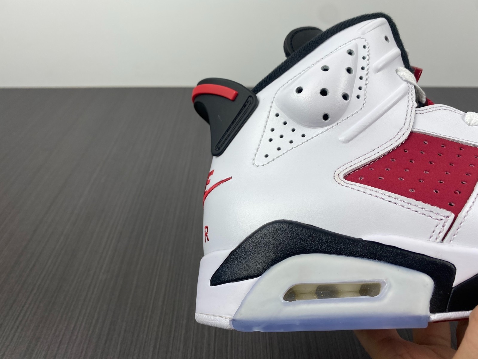 Air Jordan 6 Retro "Carmine" (2021)CT8529-106