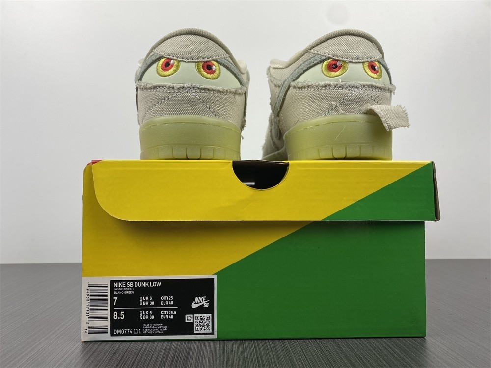 Dunk SB Nike SB Dunk Low “Mummy” DM0774-111