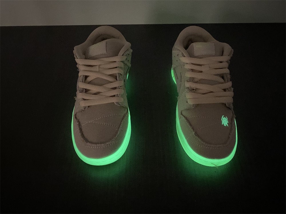 Dunk SB Nike SB Dunk Low “Mummy” DM0774-111