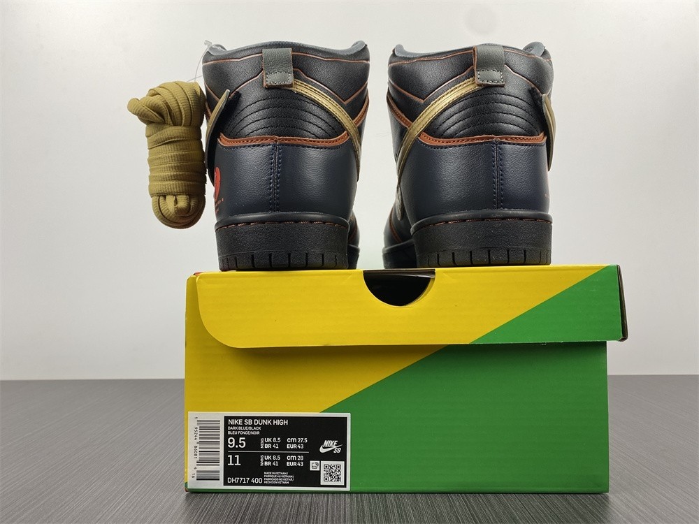 Gundam x Nike SB Dunk High "Banshee" DH7717-400