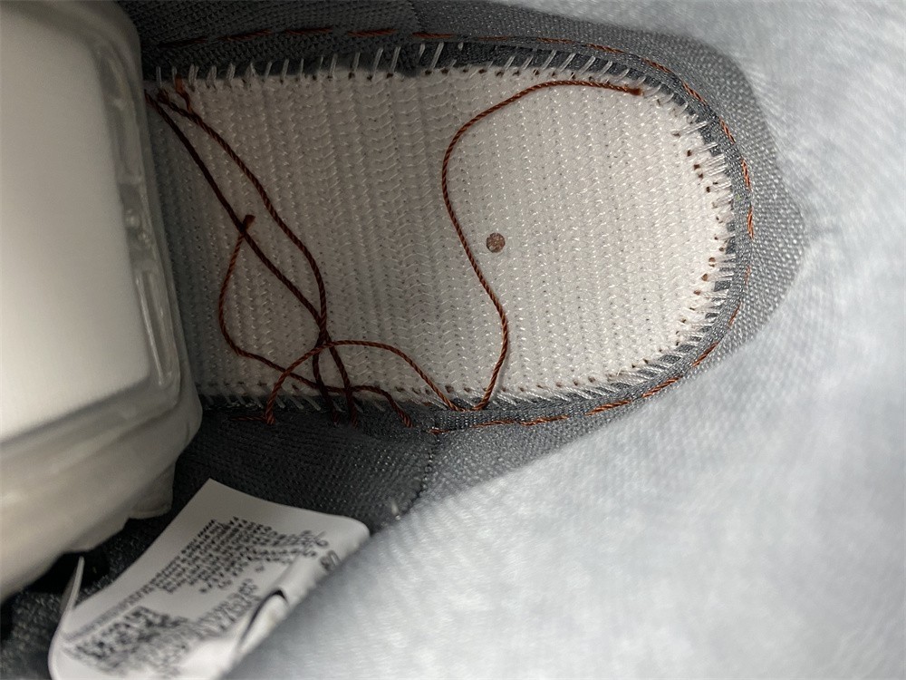 Gundam x Nike SB Dunk High "Banshee" DH7717-400