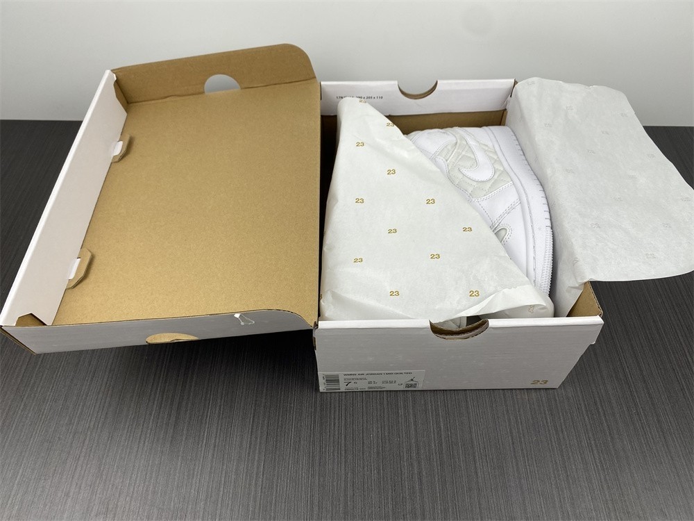 Air Jordan 1 Mid White Quilted DB6078-100