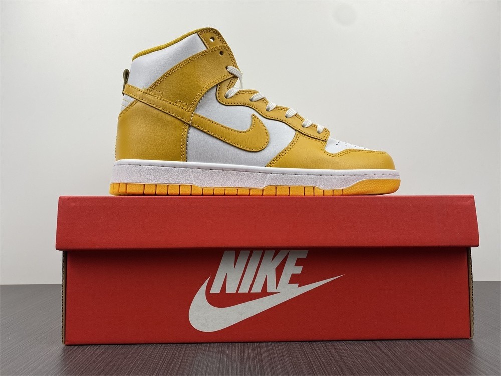 Nike Dunk High Dark Sulfur - J - DD1869-106