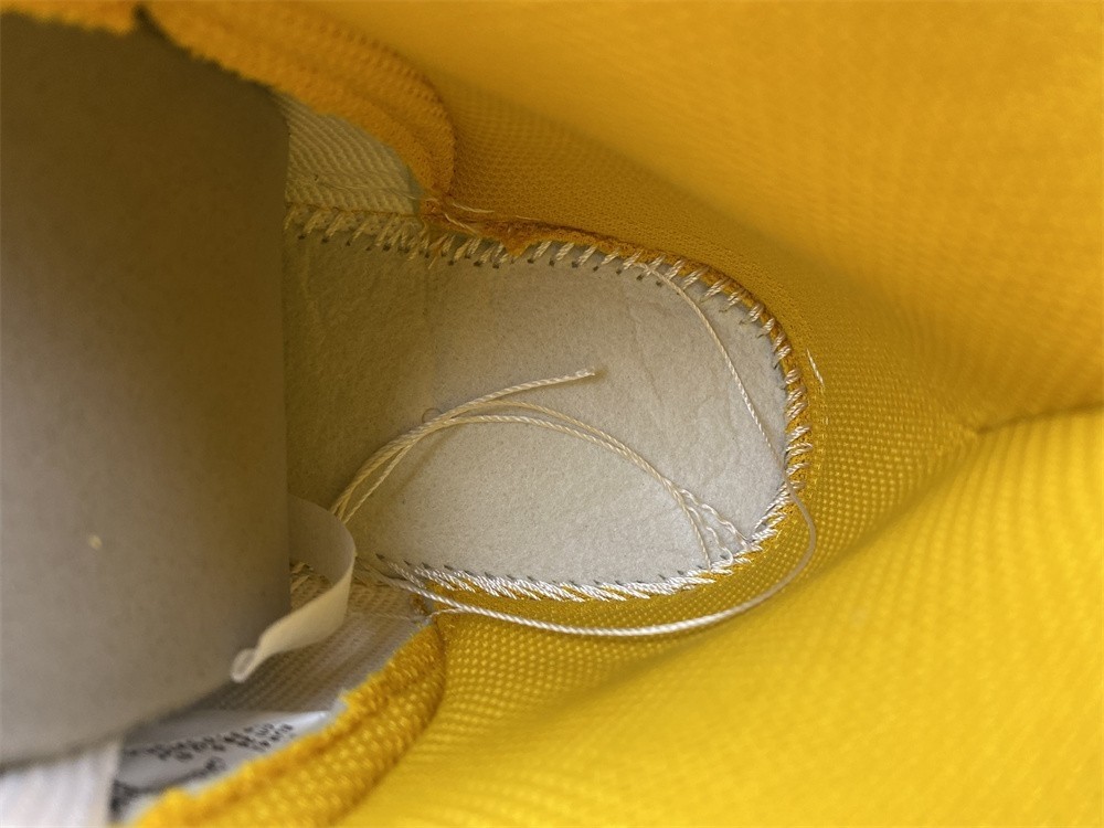 Nike Dunk High Dark Sulfur - J - DD1869-106