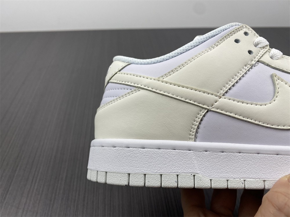 Nike Dunk Low Move To Zero Sail (J) - DD1873-101